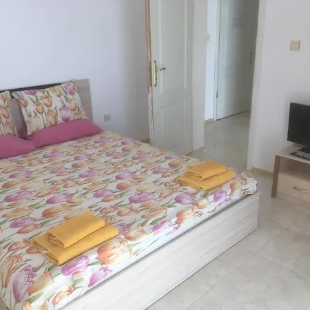 Daire Sea Paradise Complex *